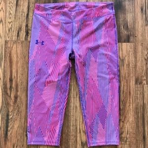 Under Armour Heatgear Geometric Striped Cropped Yoga Pants Youth XL